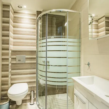 Enastron Apartment